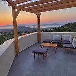 Rosa - Luxury With Panoramic Views