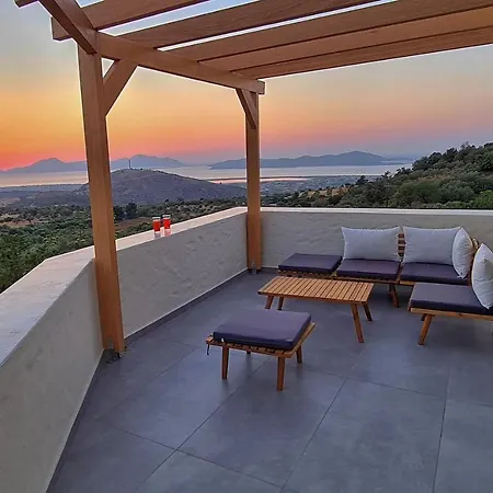 Rosa - Luxury With Panoramic Views