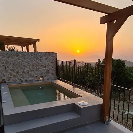 Rosa - Luxury With Panoramic Views Villa