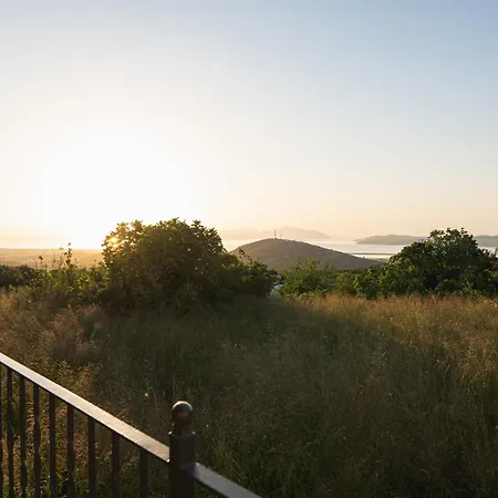 Rosa - Luxury With Panoramic Views * Lagoudi Zia