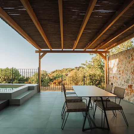 Rosa - Luxury With Panoramic Views