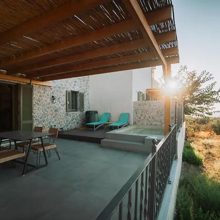 Villa Rosa Luxury Maisonettes *