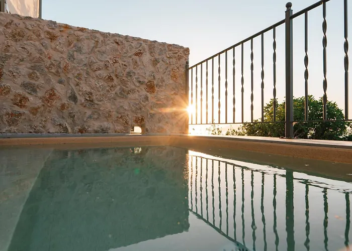 Villa Rosa - Luxury With Panoramic Views *